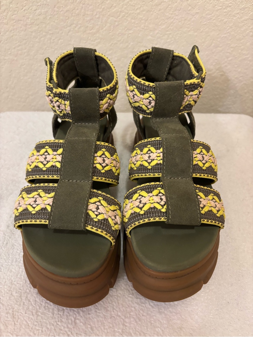 UGG Ashton Heritage Olive Green Braided Strap Platform Sandals Size 6.5